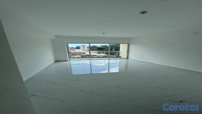 APARTAMENTO EN 3ER NIVEL CON ASCENSOR EN VENTA ALMA ROSA II