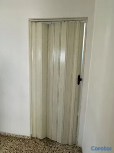 Puerta plegable 