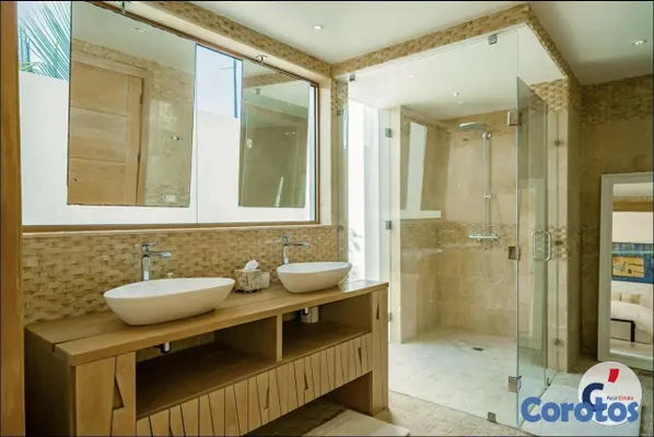 casas - Villa Frente al Mar en la Marina de Cap Cana – Vis 14