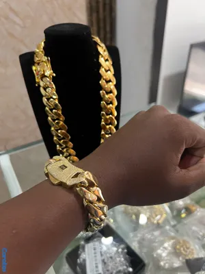 joyas, relojes y accesorios - Guillo Mónaco material brass 3