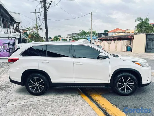 jeepetas y camionetas - ​🔥 OPORTUNIDAD ÚNICA: TOYOTA HIGHLANDER XLE AWD 20 12