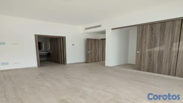 apartamentos - En venta Amplio apartamento de dos habitaciones en Cana Bay 9