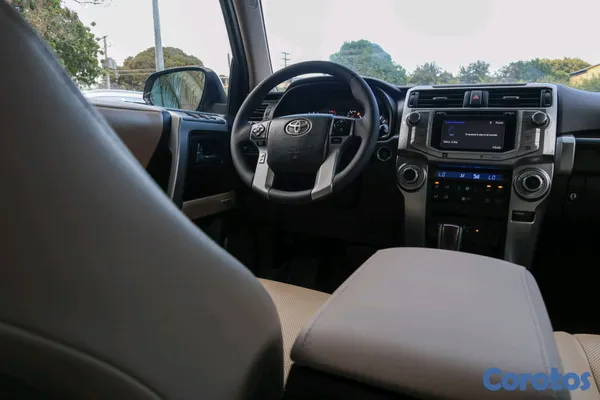 jeepetas y camionetas - Toyota 4runner limited 2014 11