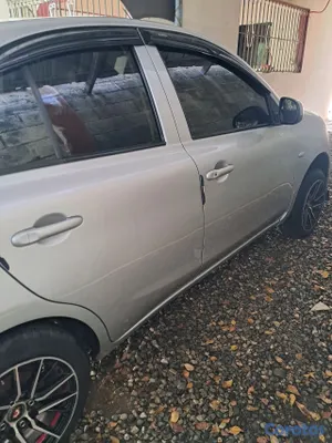 carros - Nissan march 2015 5