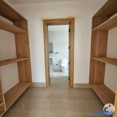 casas - OPORTUNIDAD Moderna y hermosa villa / casa en vent 6