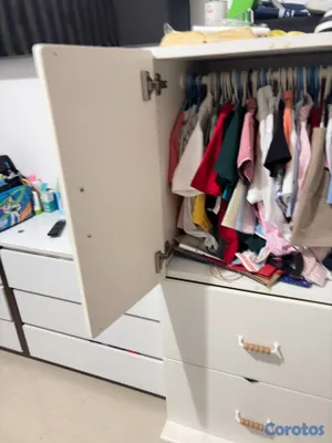 muebles y colchones - véndo este armario de Ikea única dueña  4
