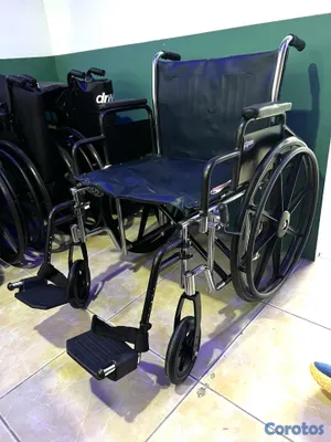 Salud y Equipamiento Médico - Silla de Ruedas extra grande tamańo 22 2