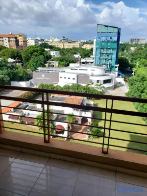 apartamentos - el apartamento esta en exelentes condiciones con una vista fabulosa al mar. 8