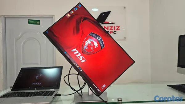 computadoras y laptops - Monitor Dell sin Bordes 24 Pulg hdmi Pantalla Giratoria  3