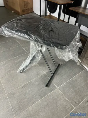 decoración y accesorios - Mesa plegable negra pequeña  3