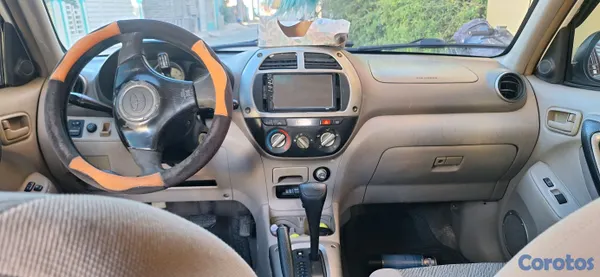 jeepetas y camionetas - Toyota rav4 2003 en muy buena condiciones 375 poco negociable información  6