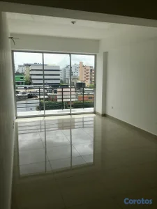 APARTAMENTO EN ALQUILER ✨🏢
📍 Zona Universitaria 2 hab con ascensor 