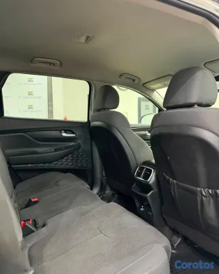 jeepetas y camionetas - Hyundai santa fe 2019 9