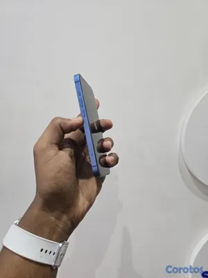 celulares y tabletas - vendo iPhone 13 normal azul,factory de 256gb 4