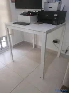 Mesa/ Escritorio 