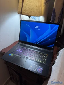 MSI KATANA 17 INTEL CORE i7 1TB 32 GB DE RAM NVIDIA GEFORCE RTX 4060 (8GB)