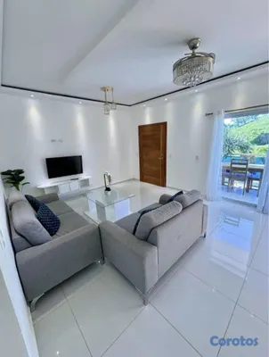 apartamentos - Alquiler Apartamento con Piscina y Ubicación Perfecta 2