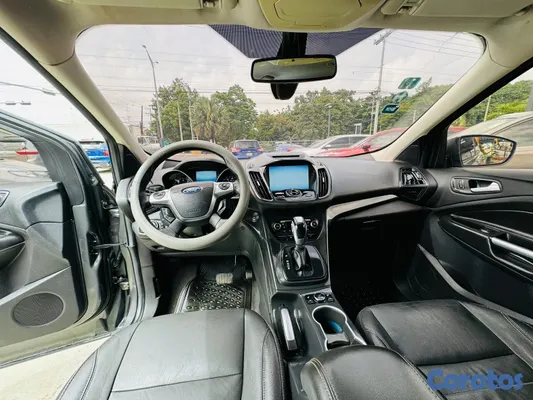 jeepetas y camionetas - Ford Escape Titanium 2016 ✅️ 8