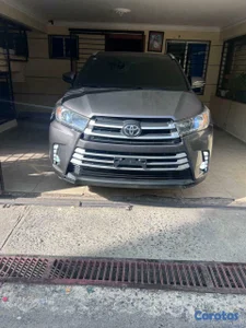 Toyota higlander xle 2019