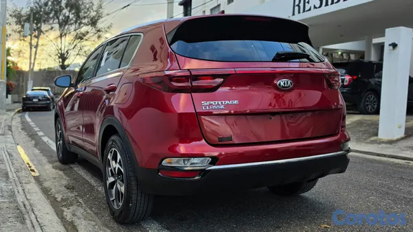 jeepetas y camionetas - Kia Sportage LX 2020 GDI — Excelente condición 14