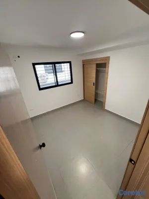 apartamentos - Residencial en una tercera, nuevo y moderno. Alquiler 30,000. 8