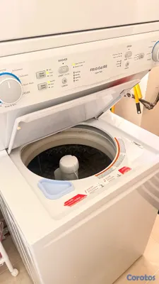 electrodomesticos - LAVADORA SECADORA TIPO TORRE DE GAS.  FRIGIDAIRE COMO NUEVA 3