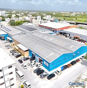 Venta Sesion Nave industrial Bavaro Av. Barcelo 