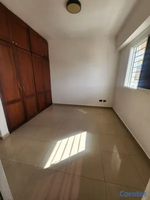 apartamentos - De oportunidad apartamento en Evaristo Morales 6