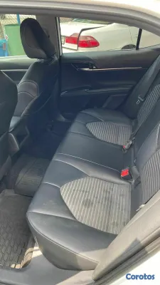 carros - Toyota camry se 2020 3