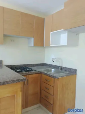 apartamentos - Alquilo apartamento 2do nivel
2 habitacione
1 sala cocina 
balcon 
 12