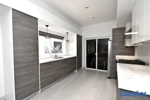 casas - Casa de 5 habitaciones en alquiler en Isabel Villa 6