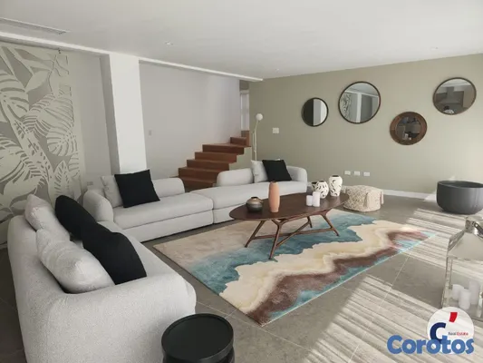 casas - Villa Minimalista de Lujo con Piscina en Punta Can 6