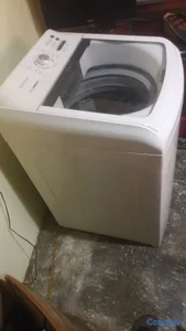 Lavadora Carga Frontal Frigidaire (22 kg / 48 lbs)
