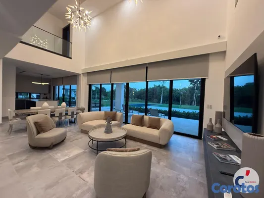 casas - Villa de Lujo en Alquiler en Hacienda, Punta Cana  2