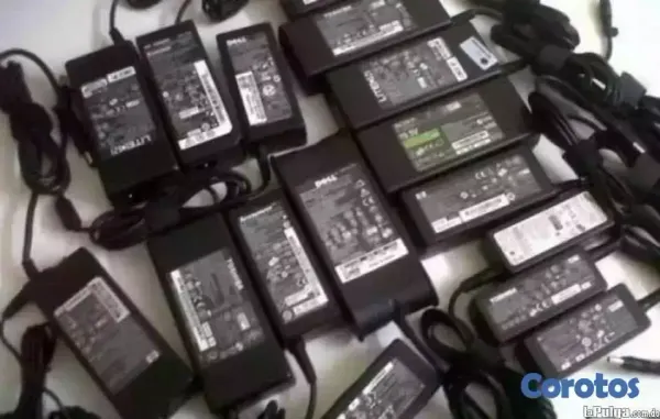 computadoras y laptops - TENEMOS TODOS TIPOS DE FUENTE,CARGADOR  PARA LAPTOP, DELL,HP,LENOVO,ACER,MAC,   4