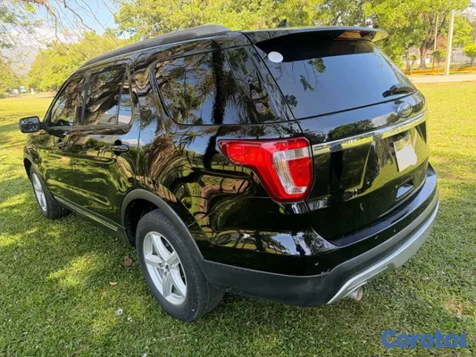jeepetas y camionetas - Ford Explorer xlt 2018 5