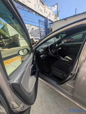 carros - TOYOTA YARIS 2021 5