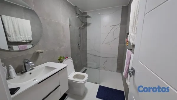 apartamentos - Apartamento amplio en alquiler en torre con ascensor – Bella Vista, 6to piso
 5