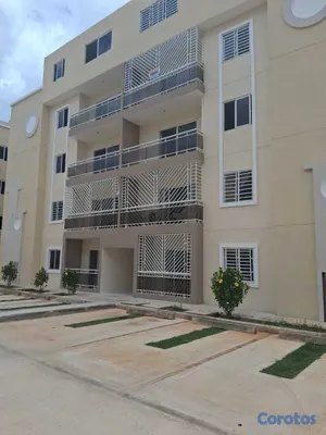 apartamentos - SE ALQUILA LUJOSO APARTAMENTO NUEVO DE PAQUETE 10
