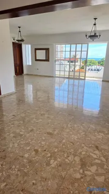 apartamentos - Alquilo Av. Enriquillo Amplio apartamento de 200mts, Línea blanca y vista al mar 5