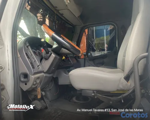 camiones y vehiculos pesados - Se Vende Camión Tanque Freightliner 3