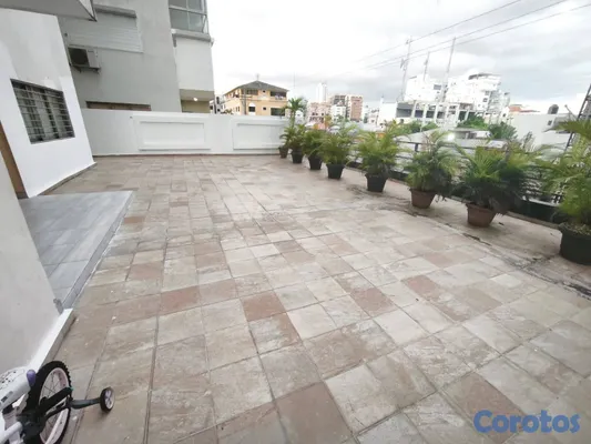 apartamentos - Apartment for sale  Living in the Heart of Naco 6