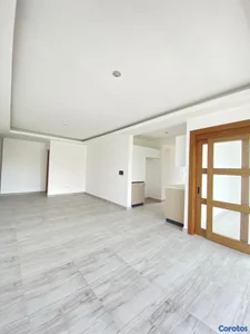 Apartamentos en Alquiler Evaristo Morales a estrenar 