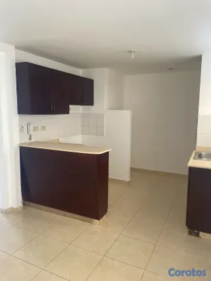 apartamentos - Apartamento en Venta Residencial Allegros 2do nivel de 90 mts 2