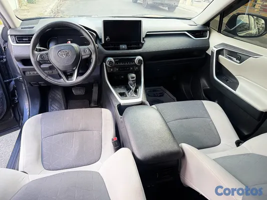 jeepetas y camionetas - TOYOTA RAV4 XLE 2023 10