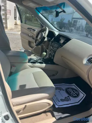 jeepetas y camionetas - 2014 Nissan Pathfinder SE 3