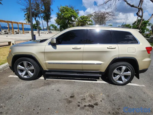 jeepetas y camionetas - Jeep Grand Cherokee excellente estado  14