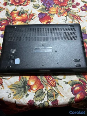 computadoras y laptops - Vendo laptop(Precio Negociable) 3