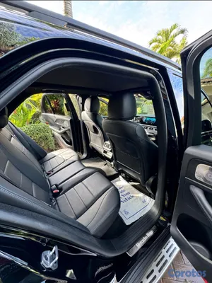 jeepetas y camionetas - Mercedes Benz 350 GLE 4Matic,,negra,,año 2021  18