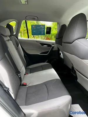 jeepetas y camionetas - Toyota rav4 2021 xle clean carfax  8
